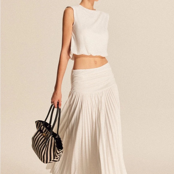 Commense Dresses & Skirts - Commense chic Pleated Skirt S CC3